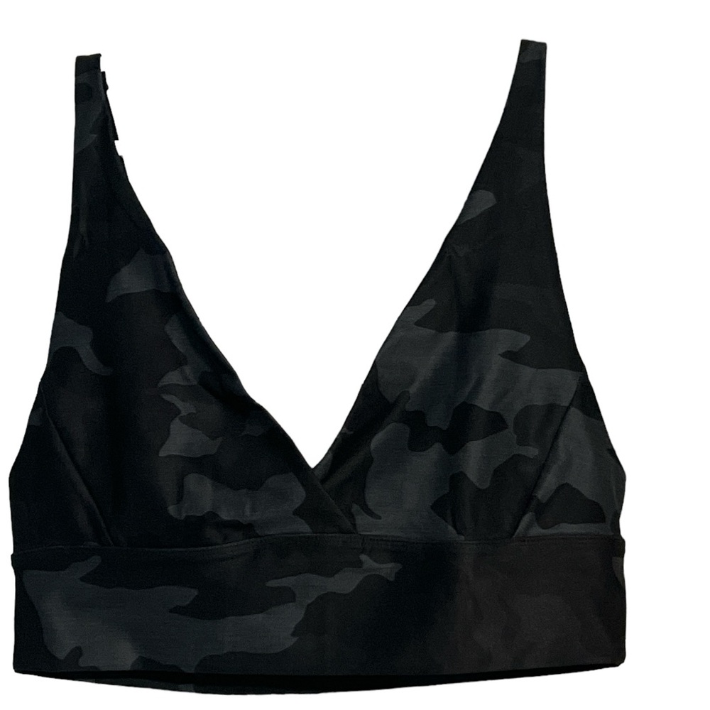 PrAna‎ NWT Women’s Alayna Brami Black camo. Size M. Adjustable bra straps.